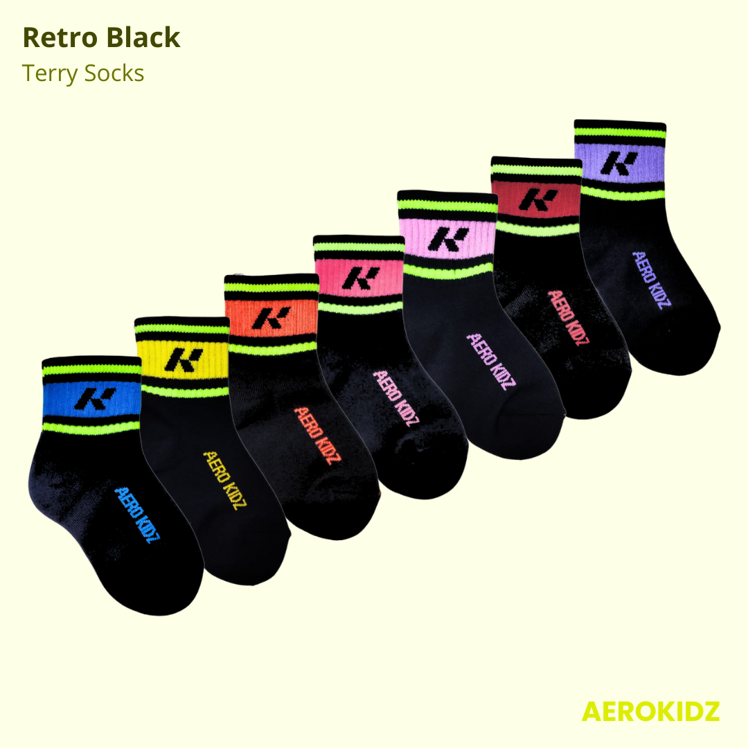 Kaos Kaki Retro